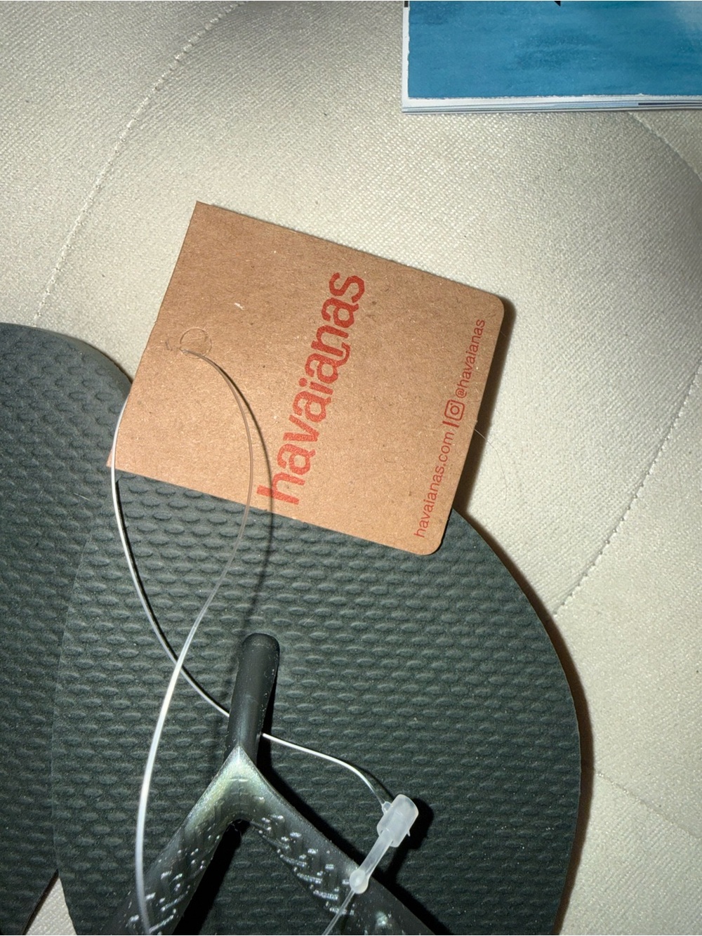 NWT Havaianas Slim Flip Flops - Green Olive - Picture 3 of 5